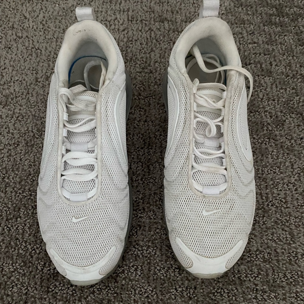 Womens Nike shoes